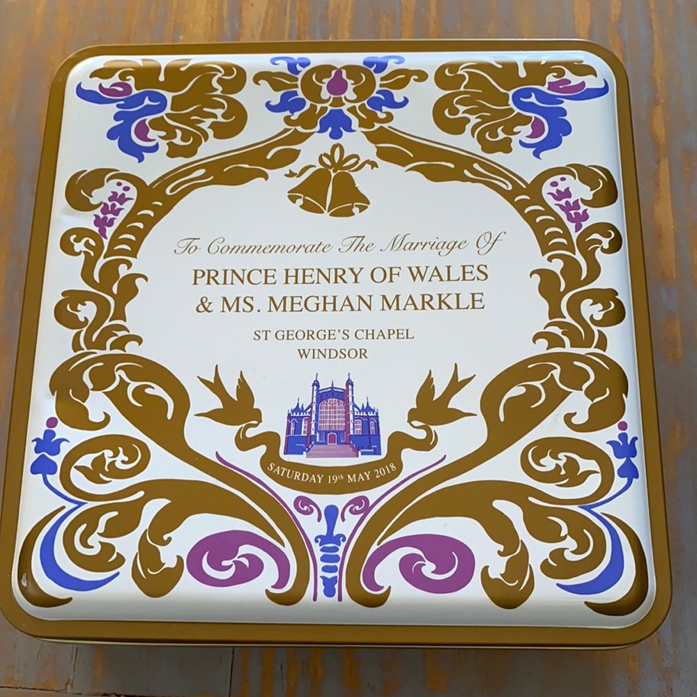 Prince Henry & Ms.Megan Markle commutative tin